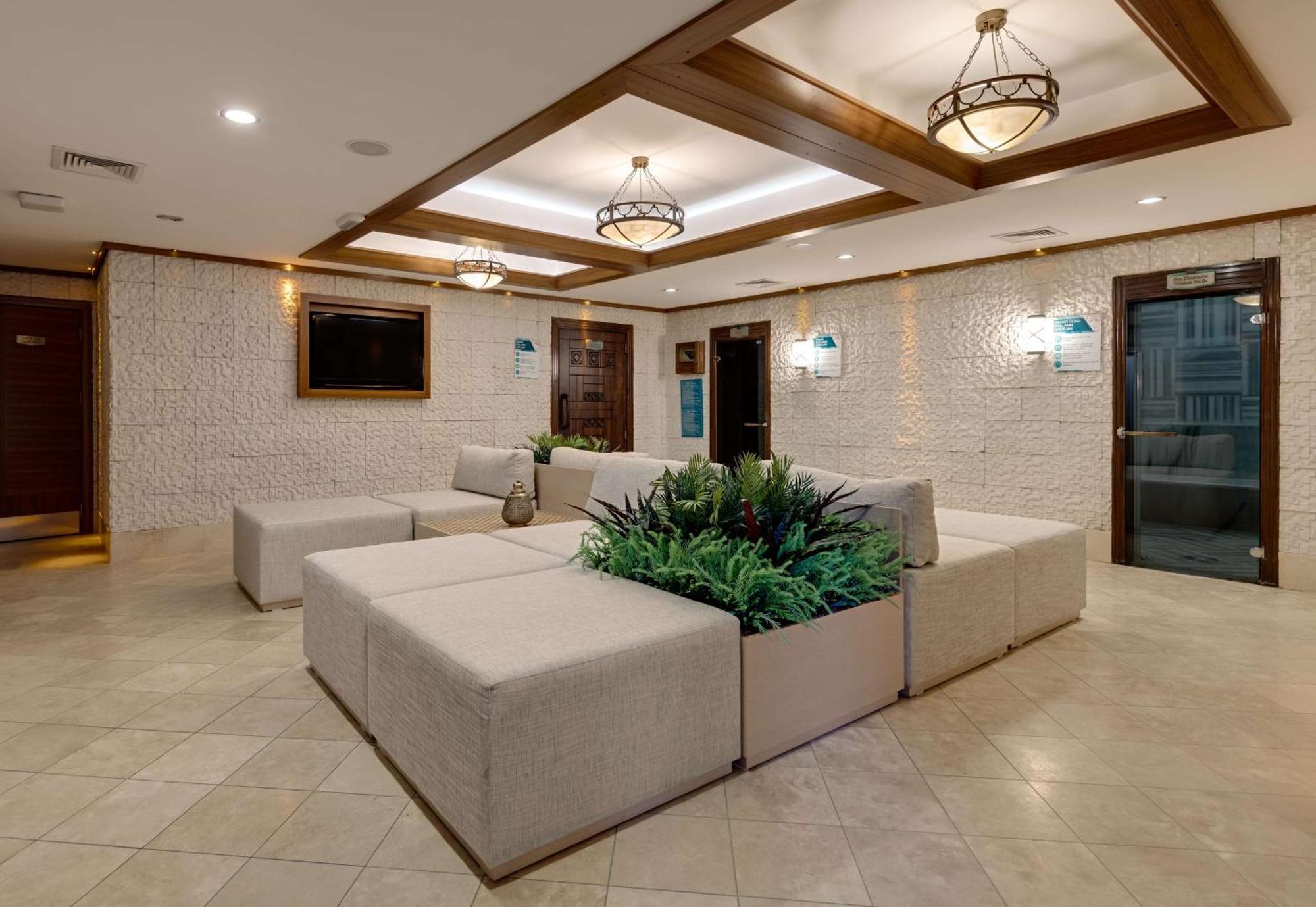 Doubletree By Hilton Van Exterior foto