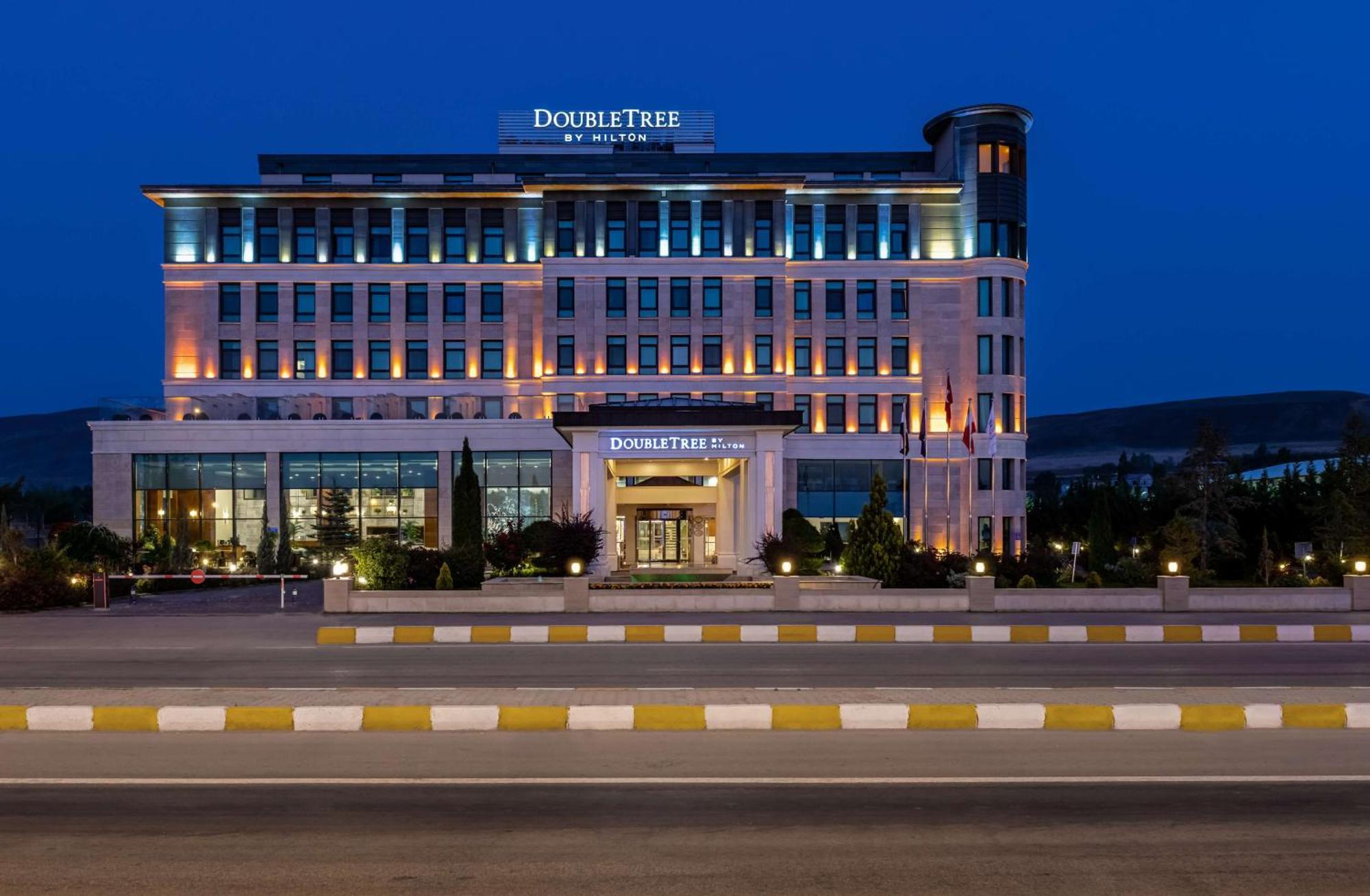 Doubletree By Hilton Van Exterior foto